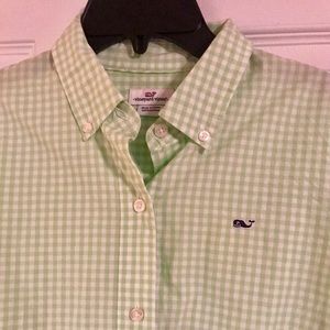 Vineyard Vines shirt Women’s  Size 6